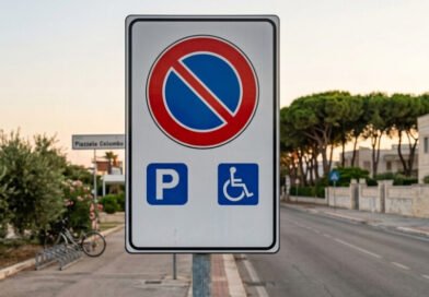 Parcheggio disabili occupato per ore dallo stesso veicolo: è legale?