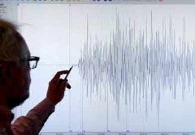 Terremoto nel Tirreno e allerta maremoto, crolli alle Eolie